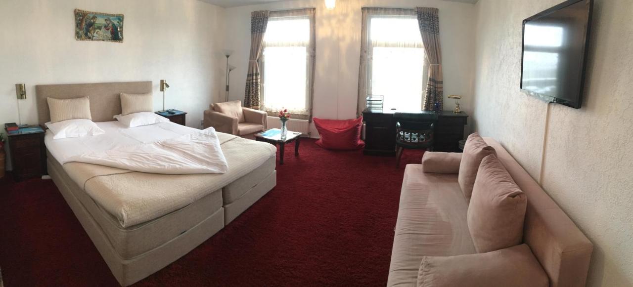 Bed & Breakfast Rita Delfzijl Ngoại thất bức ảnh